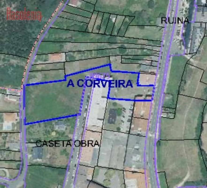 Terreno en venta en Culleredo, A Coruña photo 3