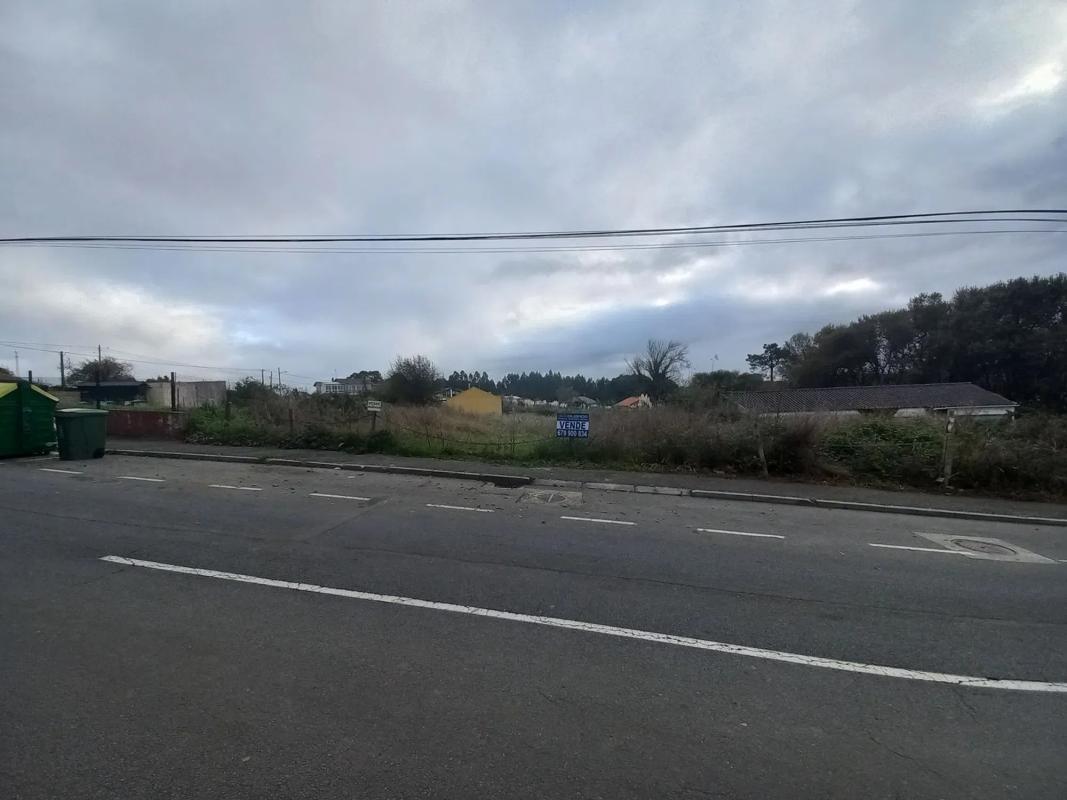 Terreno en venta en Oleiros, A Coruña photo 3