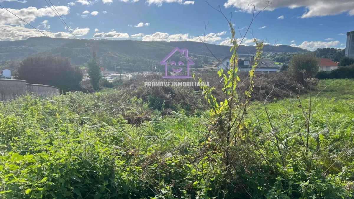 Terreno en venta en Arteixo, A Coruña photo 3