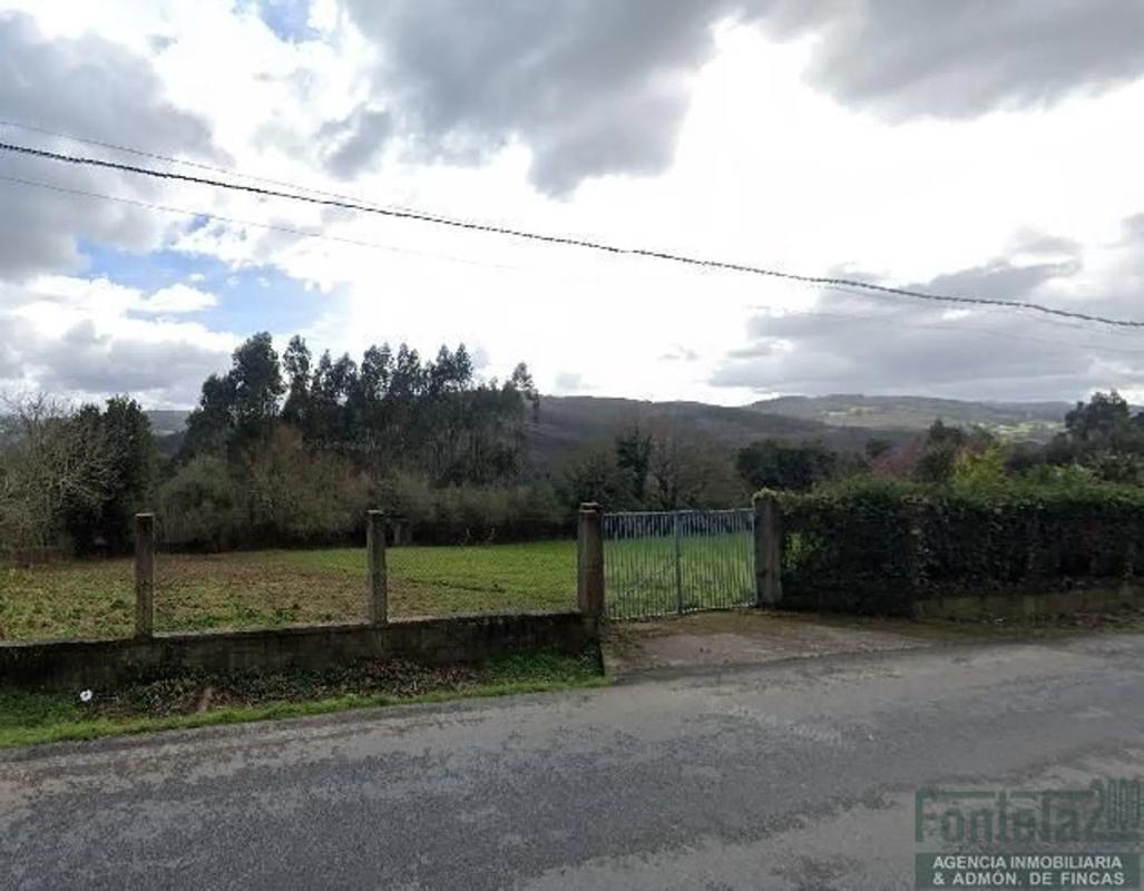 Terreno en venta en Abegondo, A Coruña photo 2