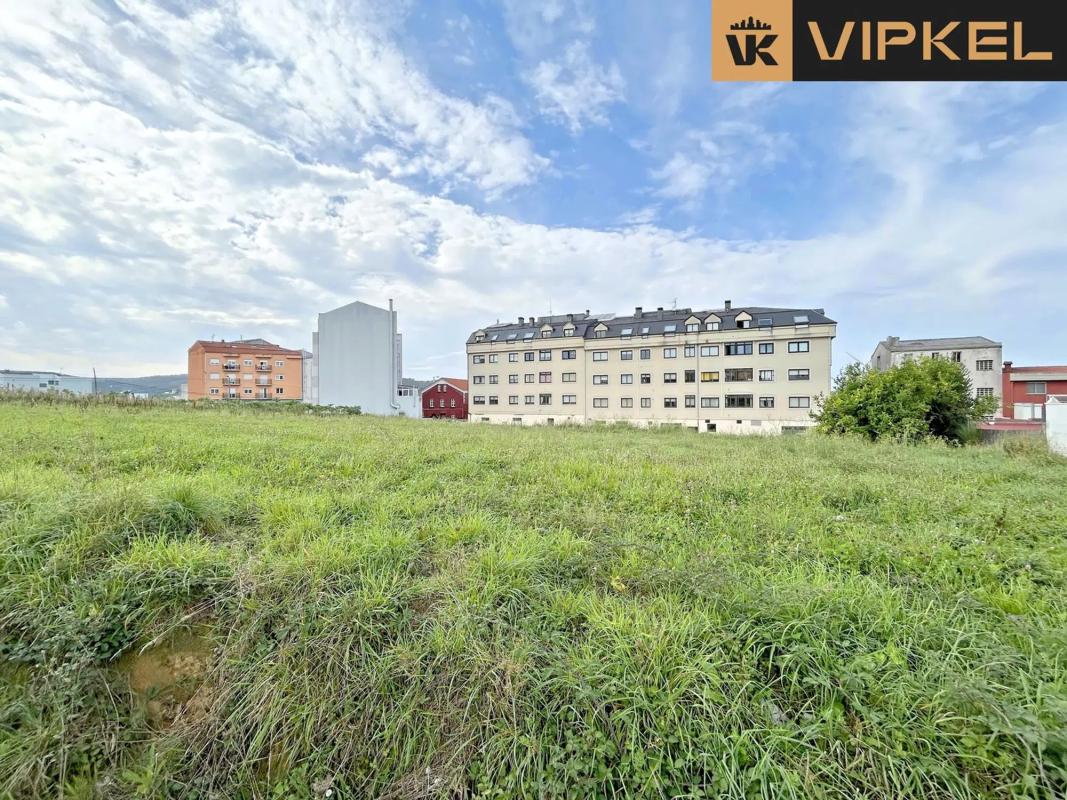 Działka na sprzedaż w Arteixo, A Coruña photo 4