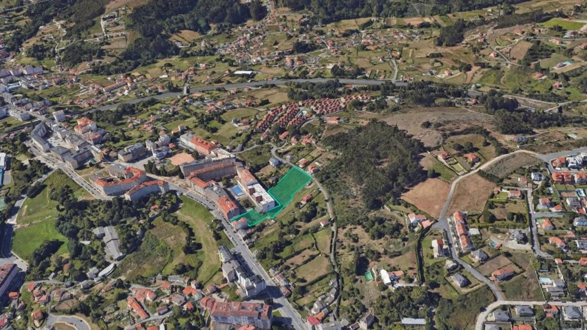 Terreno en venta en Culleredo, A Coruña photo 3