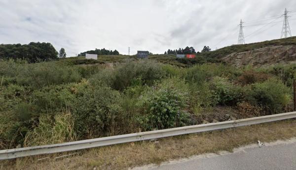 Terreno en avenida de Arteixo photo 1