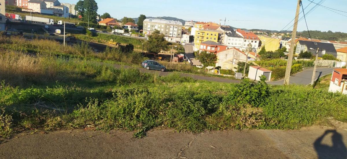 Terreno en venta en Arteixo, A Coruña photo 3