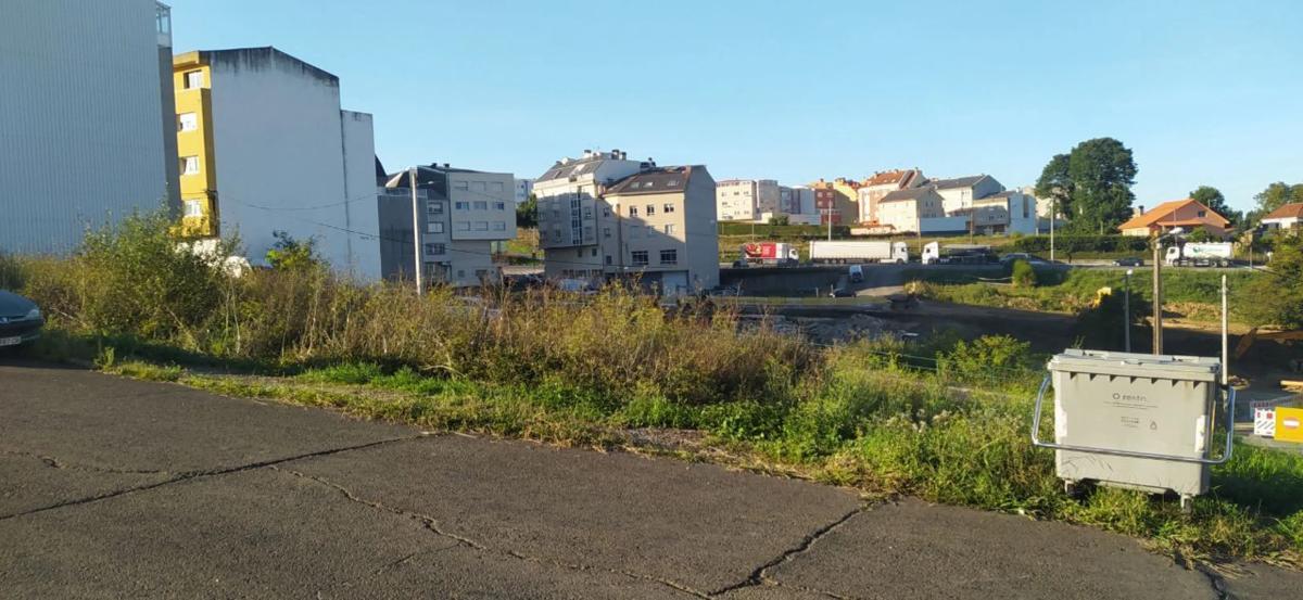 Terreno en venta en Arteixo, A Coruña photo 5