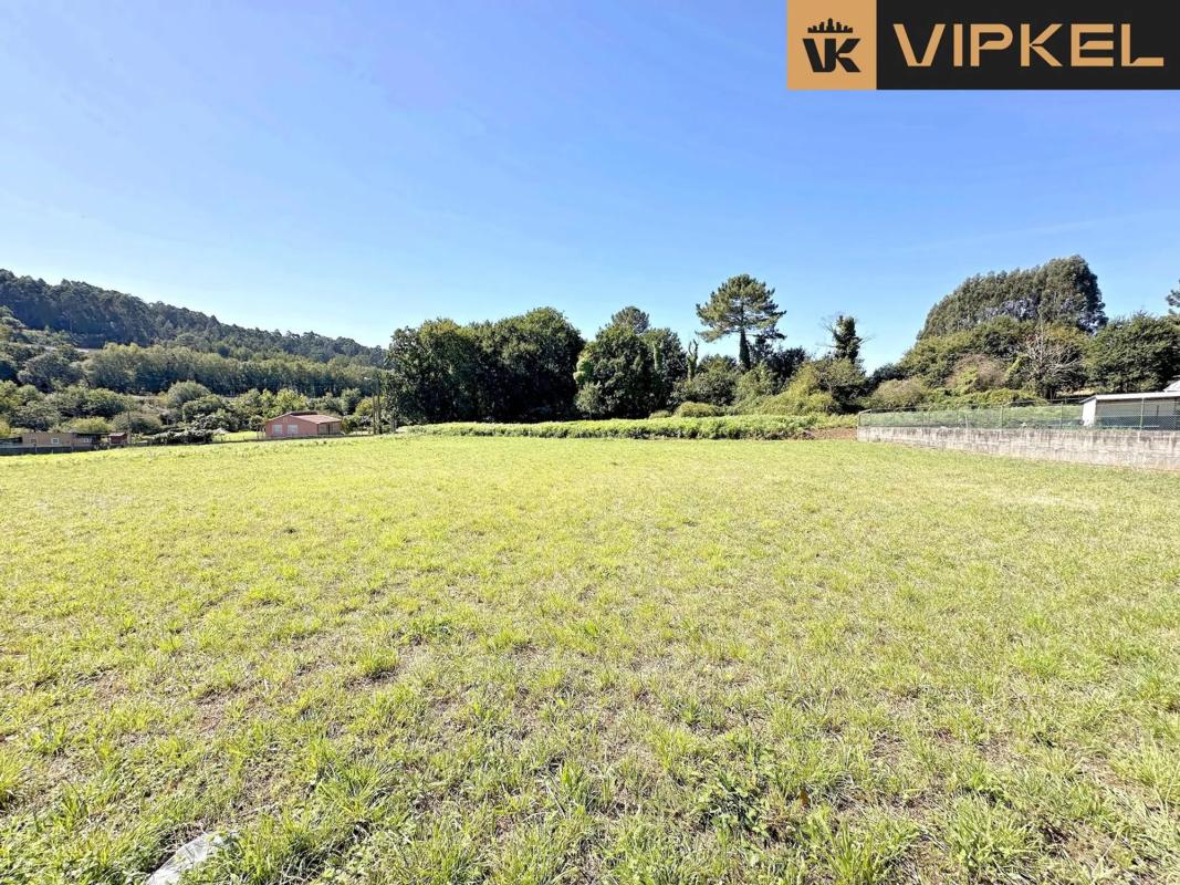 Terreno en venta en Oleiros, A Coruña photo 3