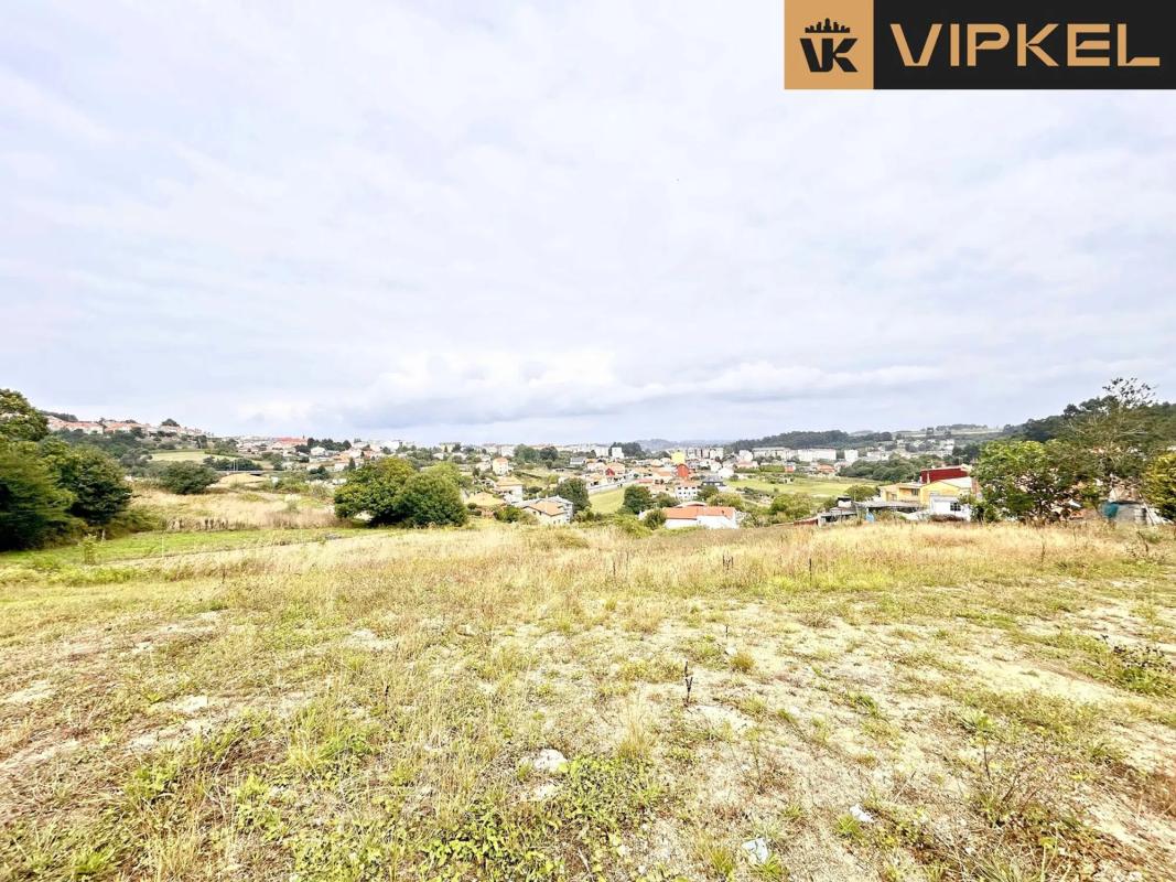 Terreno en venta en Culleredo, A Coruña photo 1