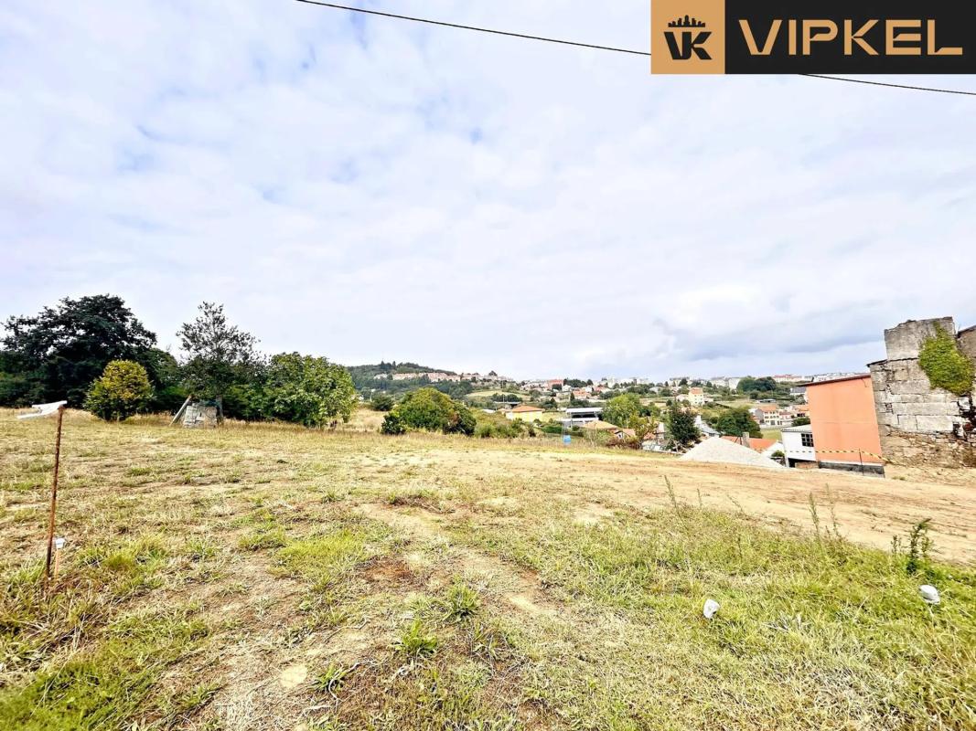 Terreno en venta en Culleredo, A Coruña photo 5