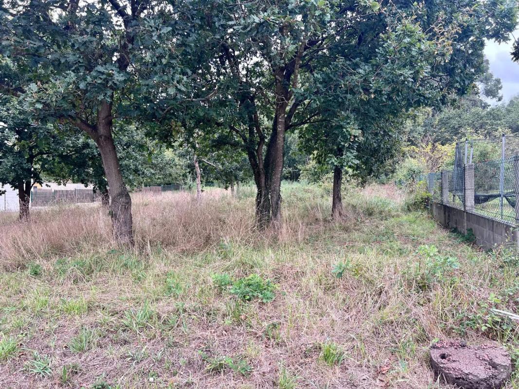 Terreno en venta en Oleiros, A Coruña photo 2