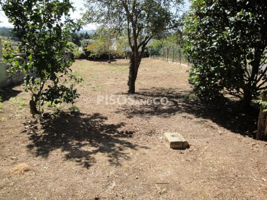 Terreno en venta en Oleiros, A Coruña photo 2