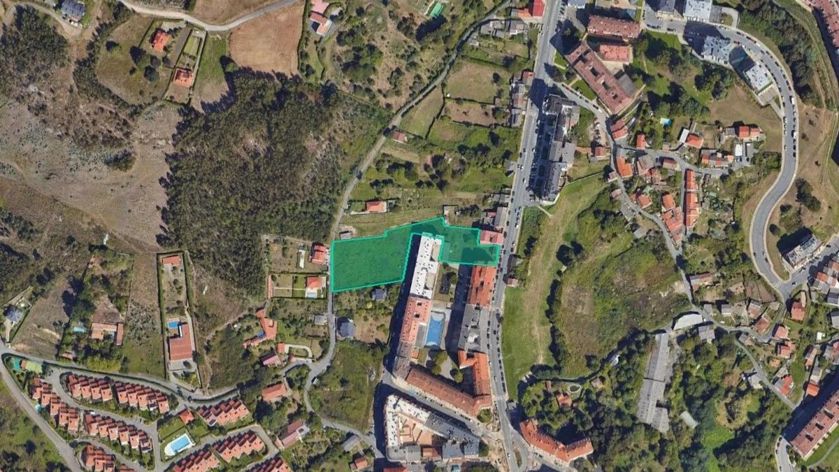 Terreno en venta en Culleredo, A Coruña photo 1
