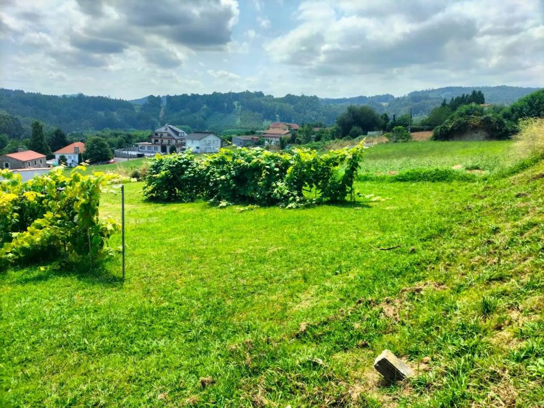 Działka na sprzedaż w Abegondo, A Coruña photo 3