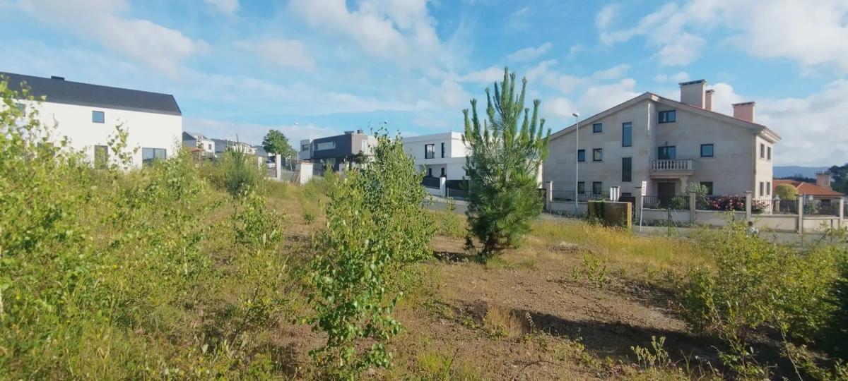 Land for sale in Oleiros, A Coruña photo 5