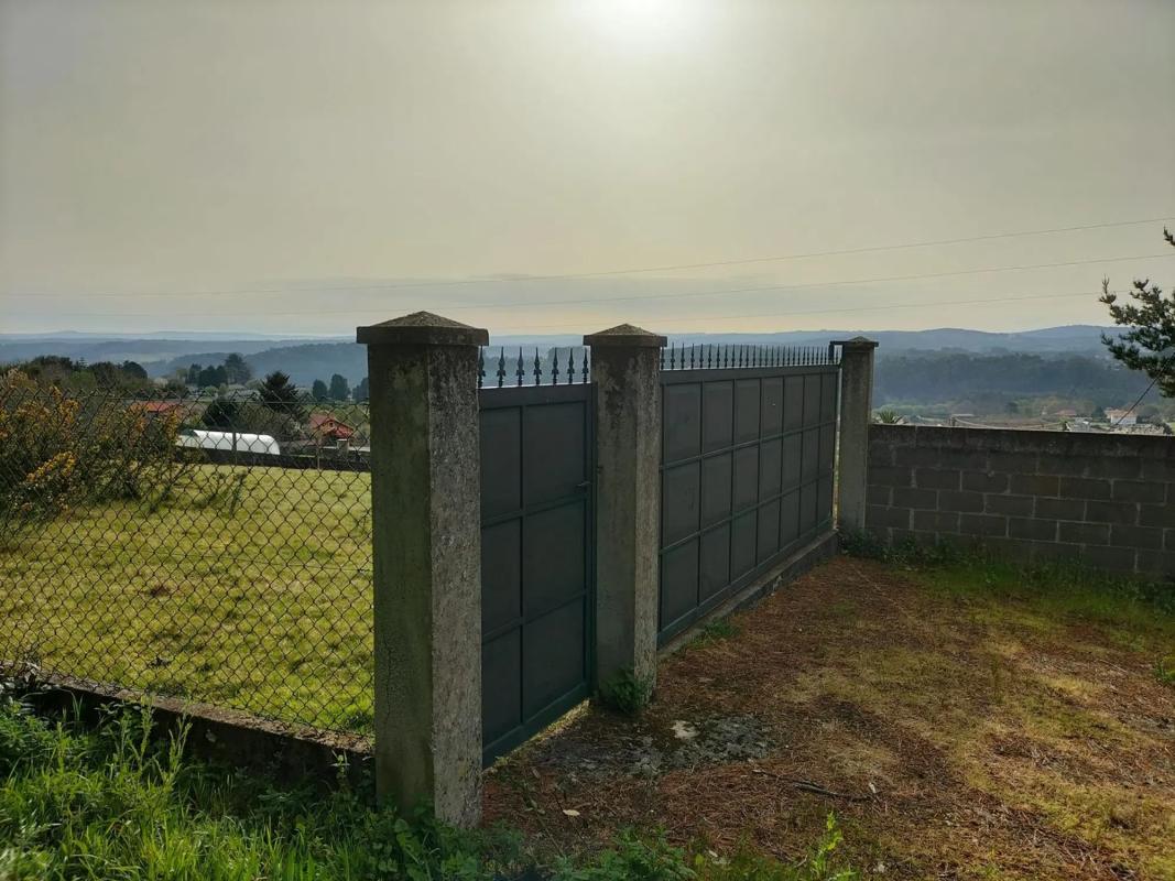 Terreno en venta en Abegondo, A Coruña photo 4