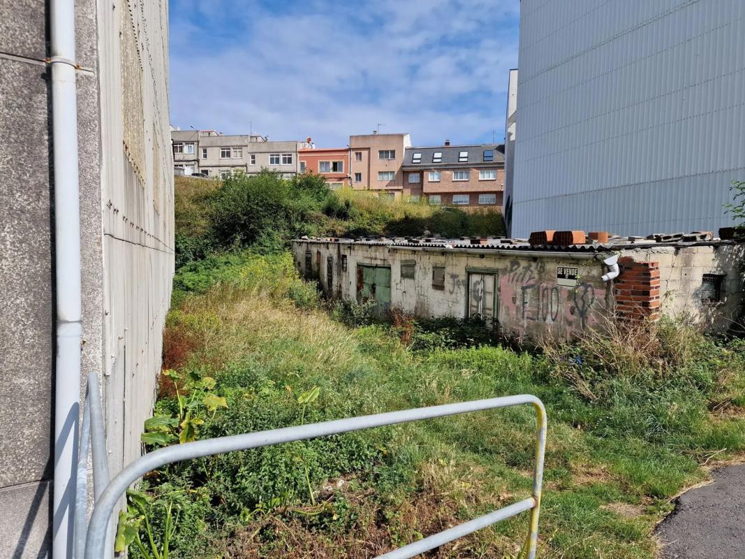 Działka na sprzedaż w Arteixo, A Coruña photo 2