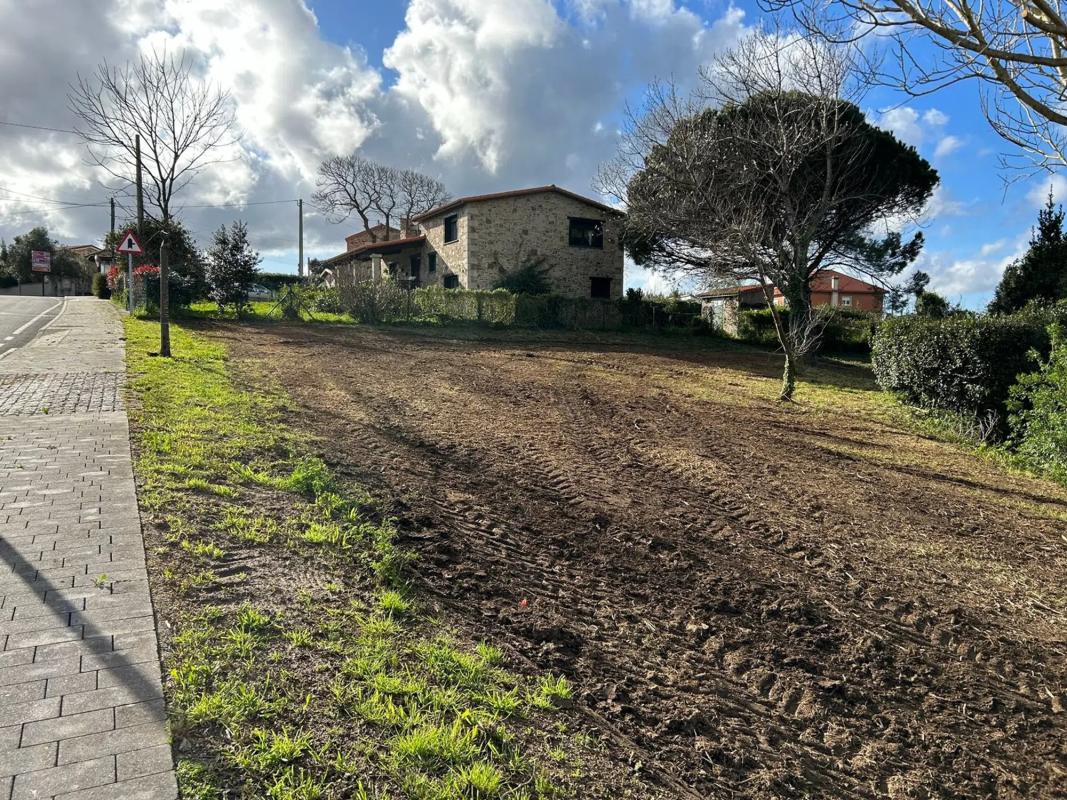 Działka na sprzedaż w Arteixo, A Coruña photo 4
