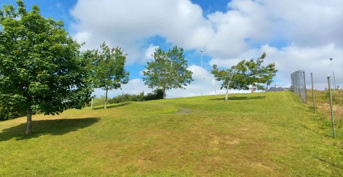 Land for sale in Oleiros, A Coruña photo 3