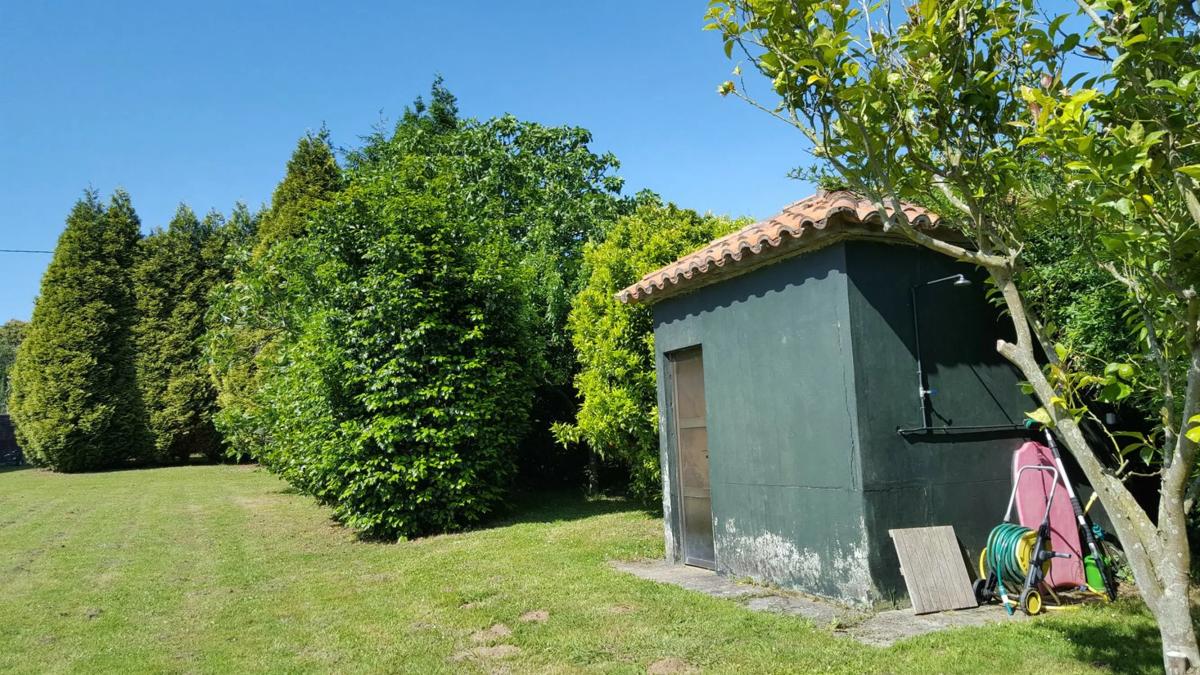 Terreno en venta en Oleiros, A Coruña photo 4