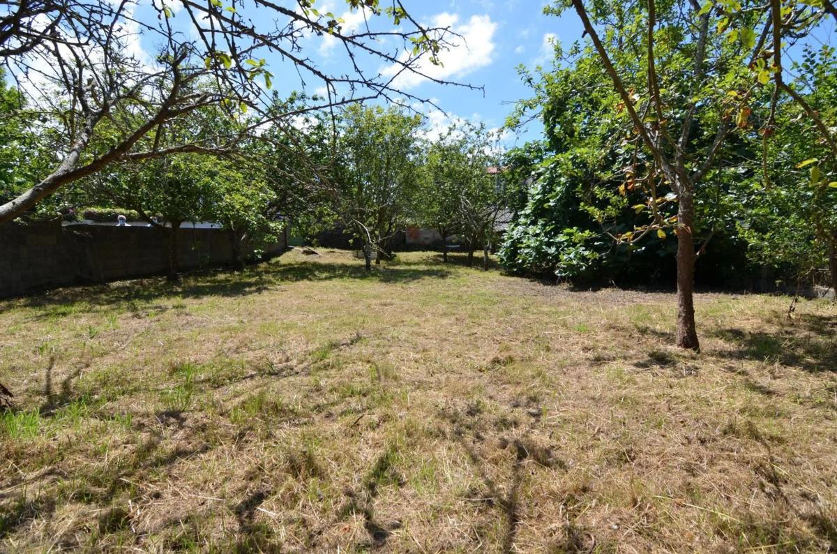 Land for sale in Oleiros, A Coruña photo 4
