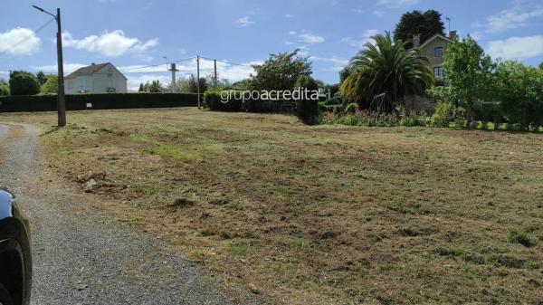 Terreno en Bergondo photo 1