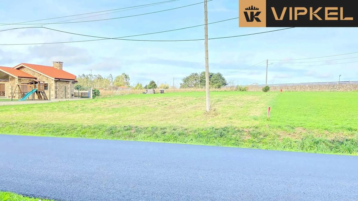 Land for sale in Arteijo, A Coruña photo 3