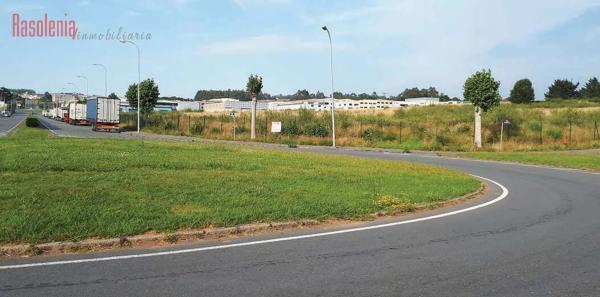Terreno en calle Daimler photo 1
