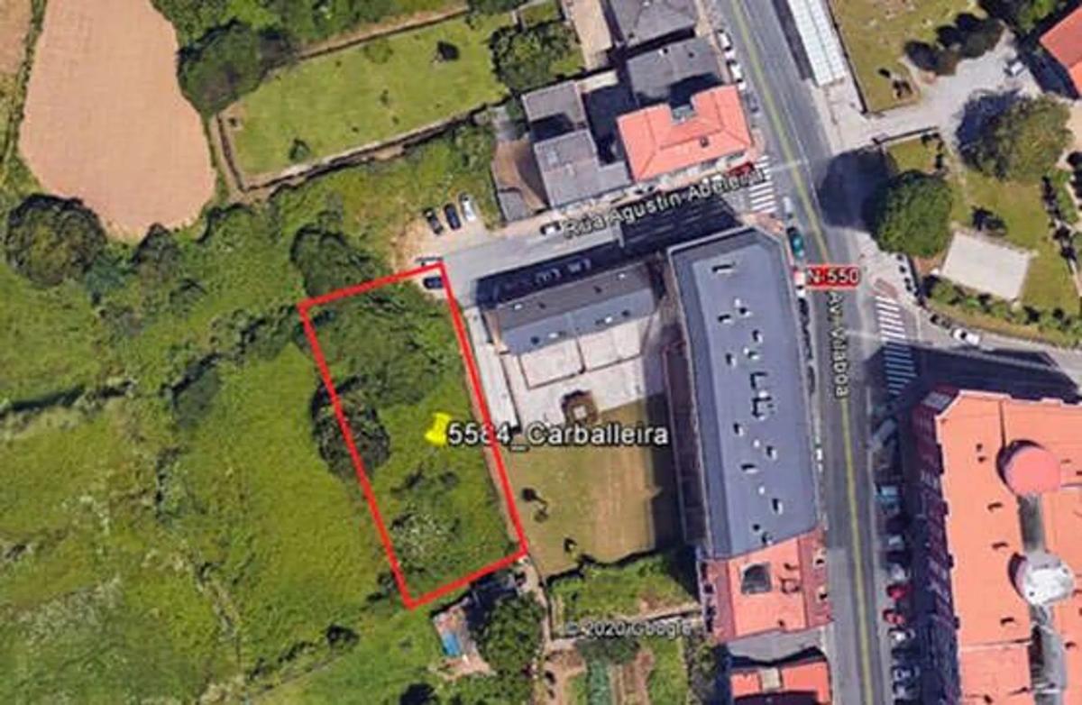 Terreno en venta en Culleredo, A Coruña photo 2
