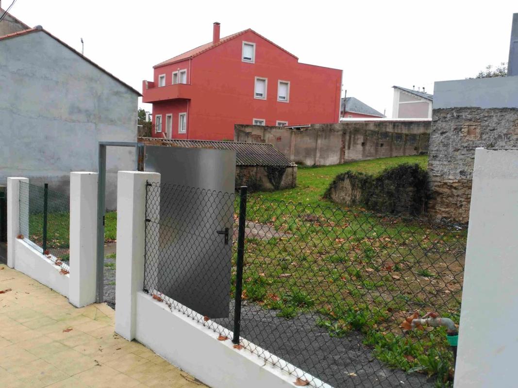 Terreno en venta en Oleiros, A Coruña photo 4
