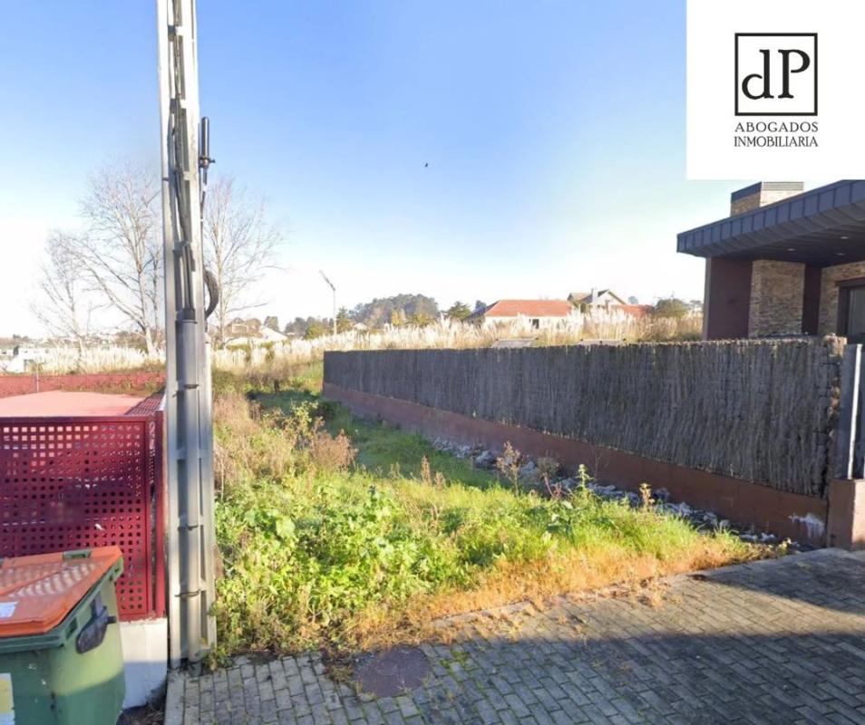 Terreno en venta en Oleiros, A Coruña photo 4