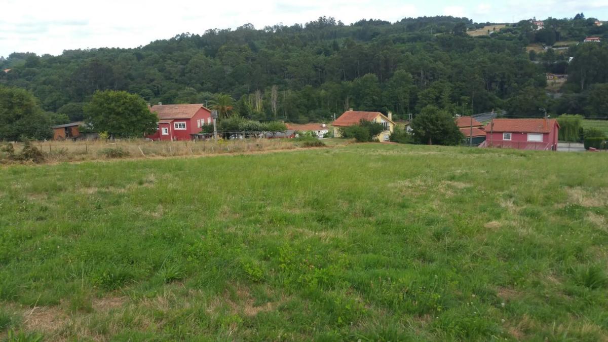 Działka na sprzedaż w Kąbrów, A Coruña photo 1
