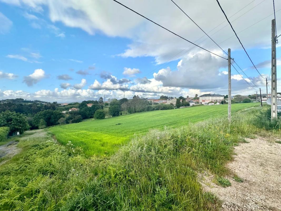 Działka na sprzedaż w Abegondo, A Coruña photo 3