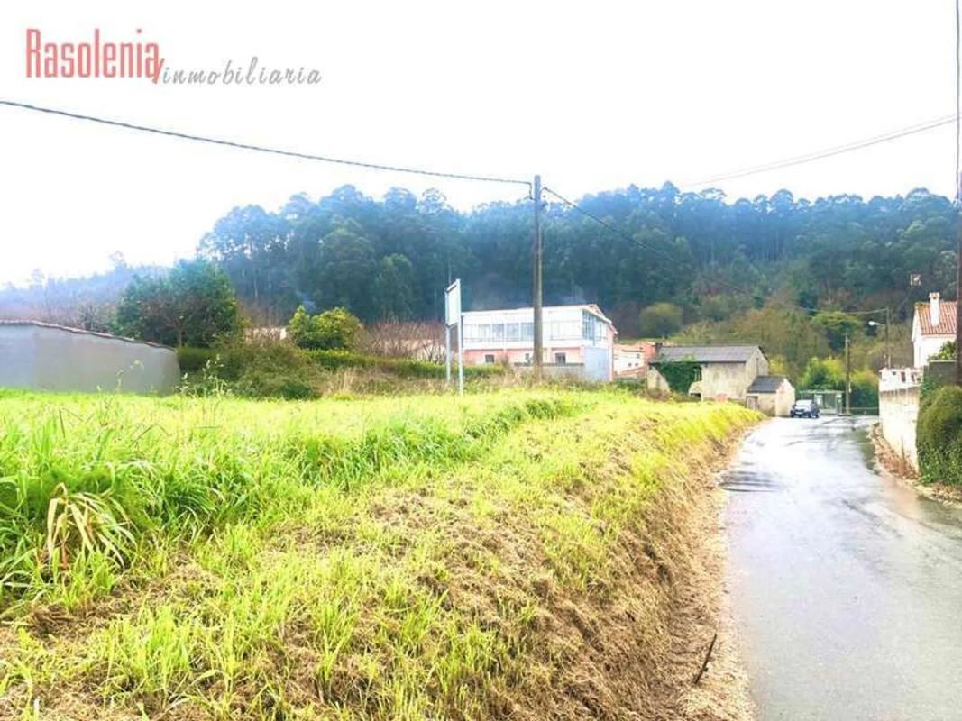 Terreno en venta en Oleiros, A Coruña photo 2