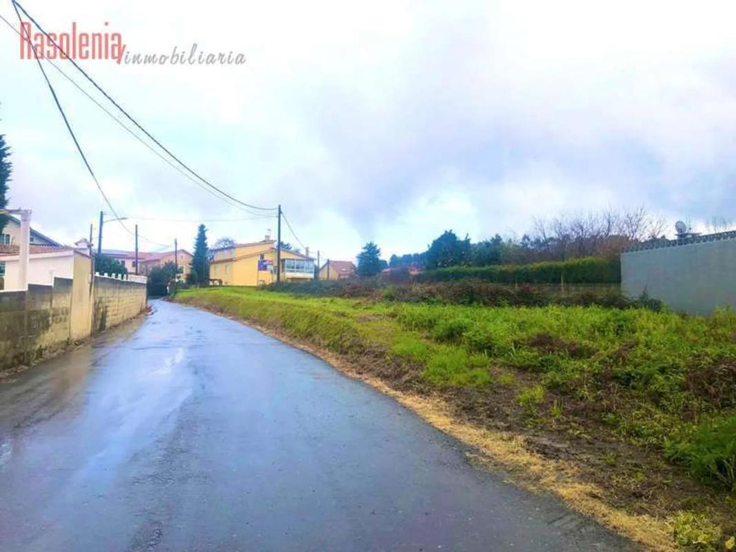 Terreno en venta en Oleiros, A Coruña photo 3