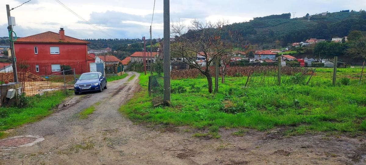 Land for sale in Culleredo, A Coruña photo 1