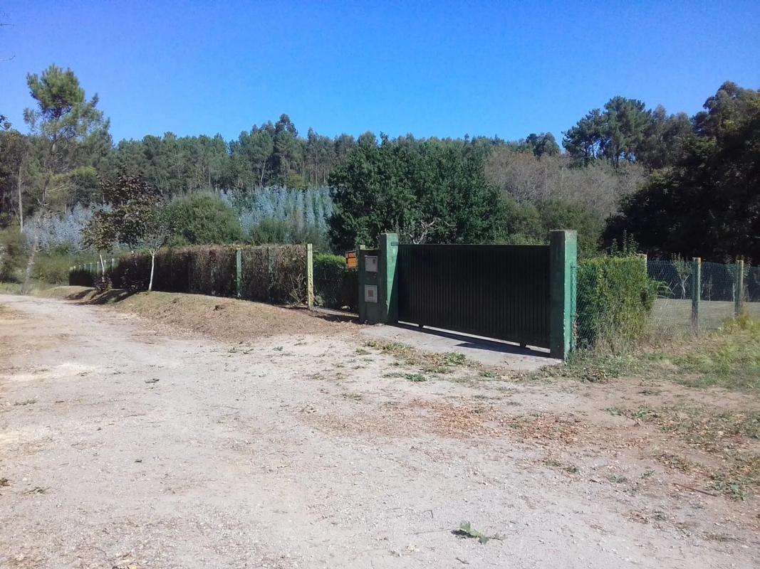 Terreno en venta en Cambre, A Coruña photo 1