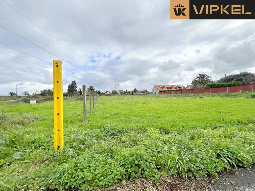 Land for sale in A Coruña, A Coruña photo 1