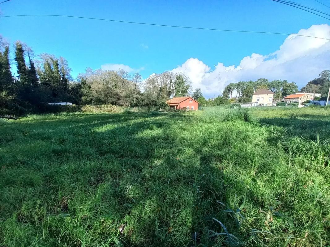Terreno en venta en Oleiros, A Coruña photo 4