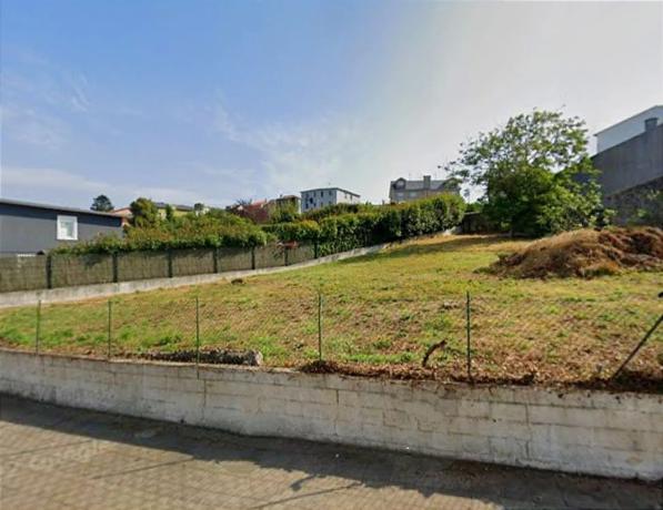 Terreno en avenida Rosalía de Castro photo 1