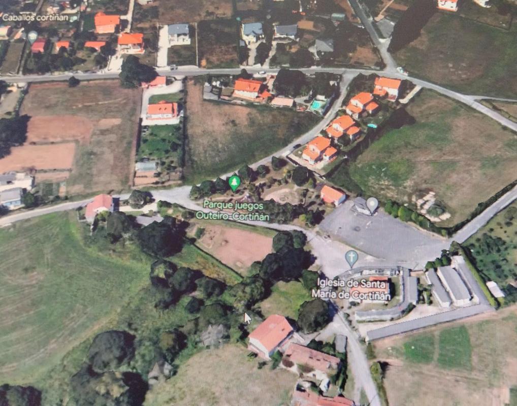 Terreno en venta en Bergondo, A Coruña photo 5