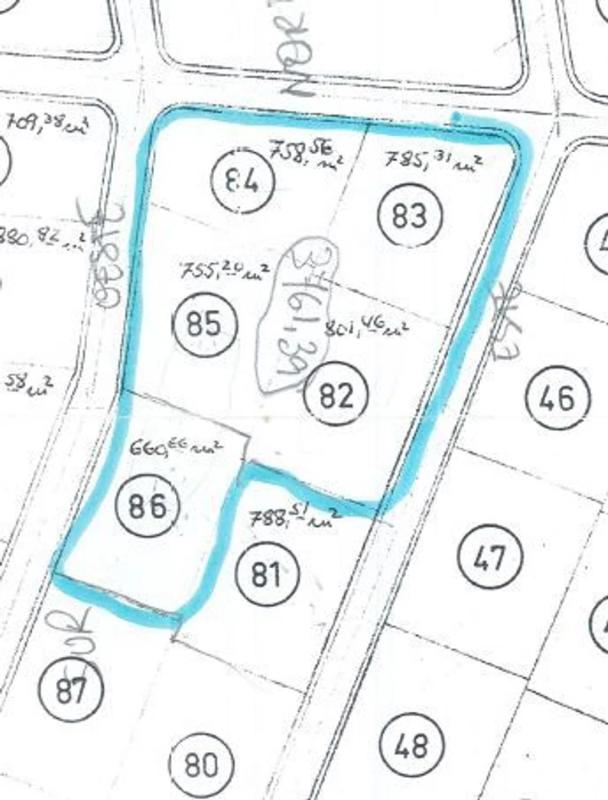 Terreno en venta en Oleiros, A Coruña plan 1