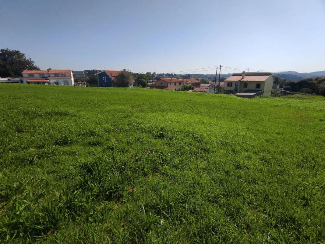 Terreno en venta en Oleiros, A Coruña photo 2