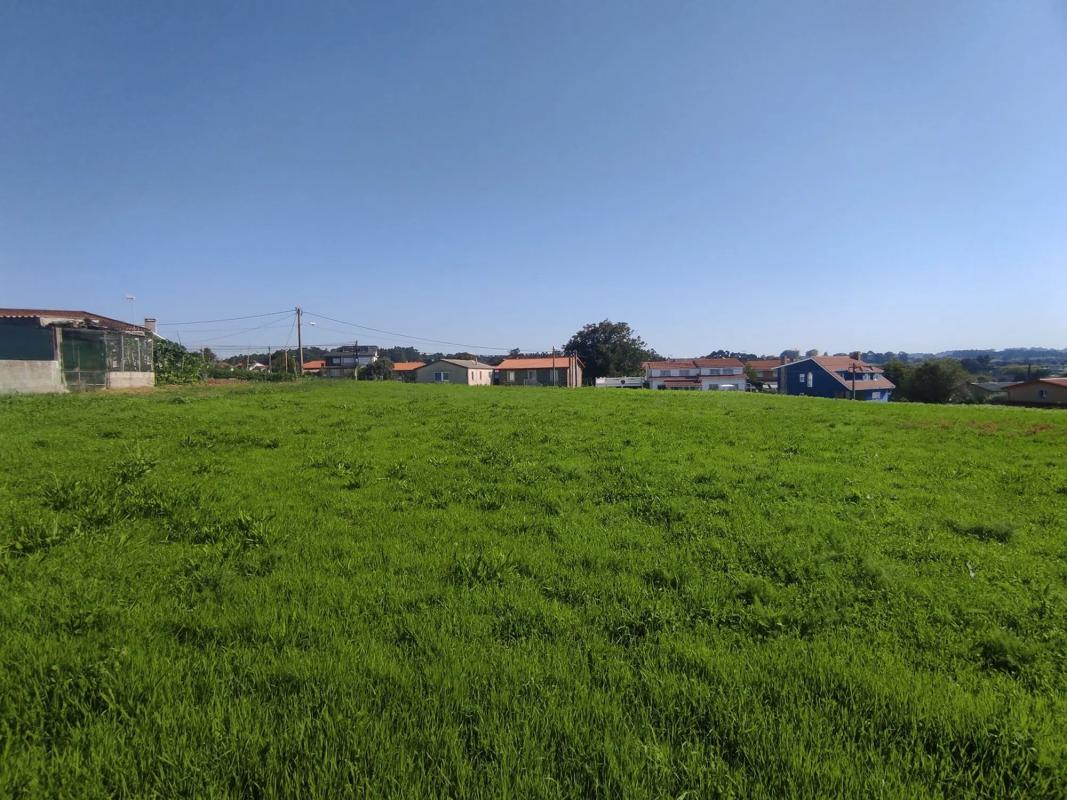 Terreno en venta en Oleiros, A Coruña photo 4