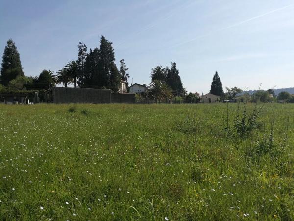 Terreno en Bergondo photo 1
