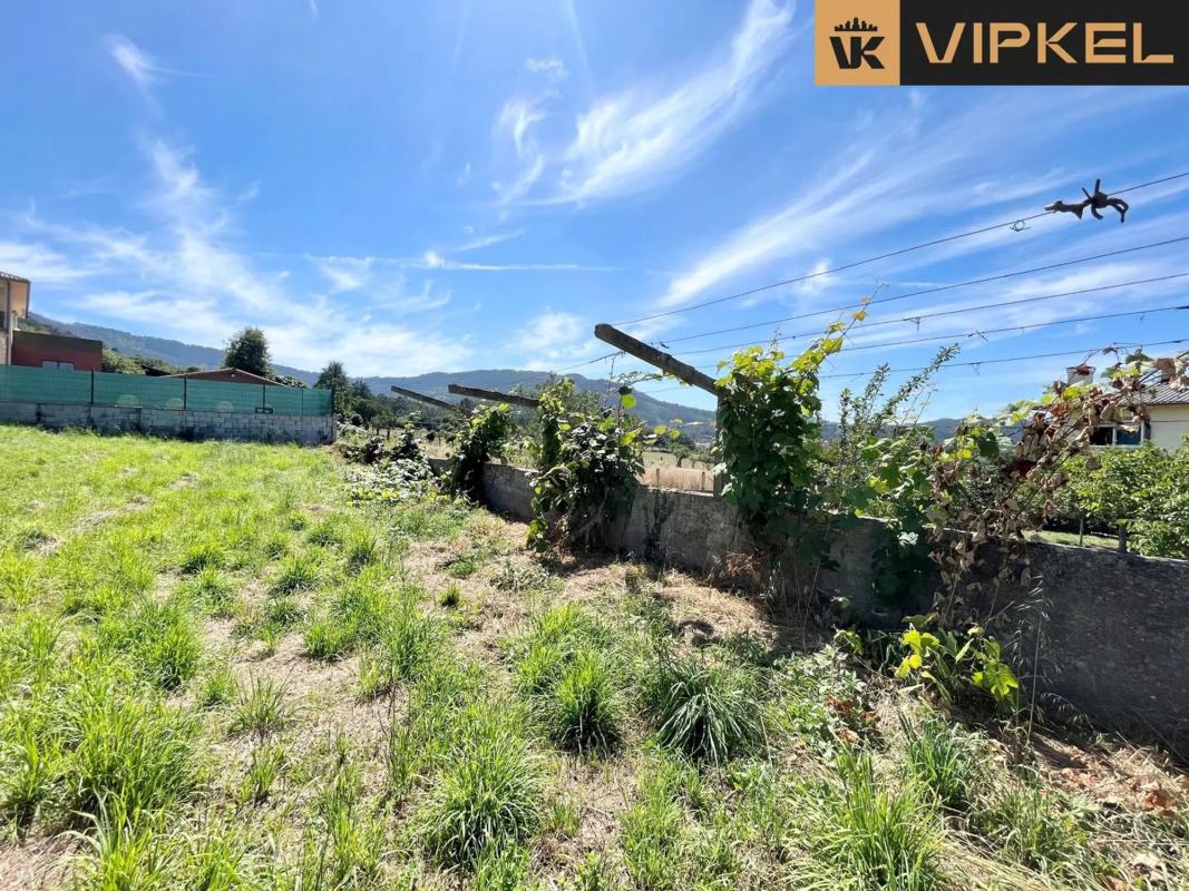 Terreno en venta en Culleredo, A Coruña photo 4
