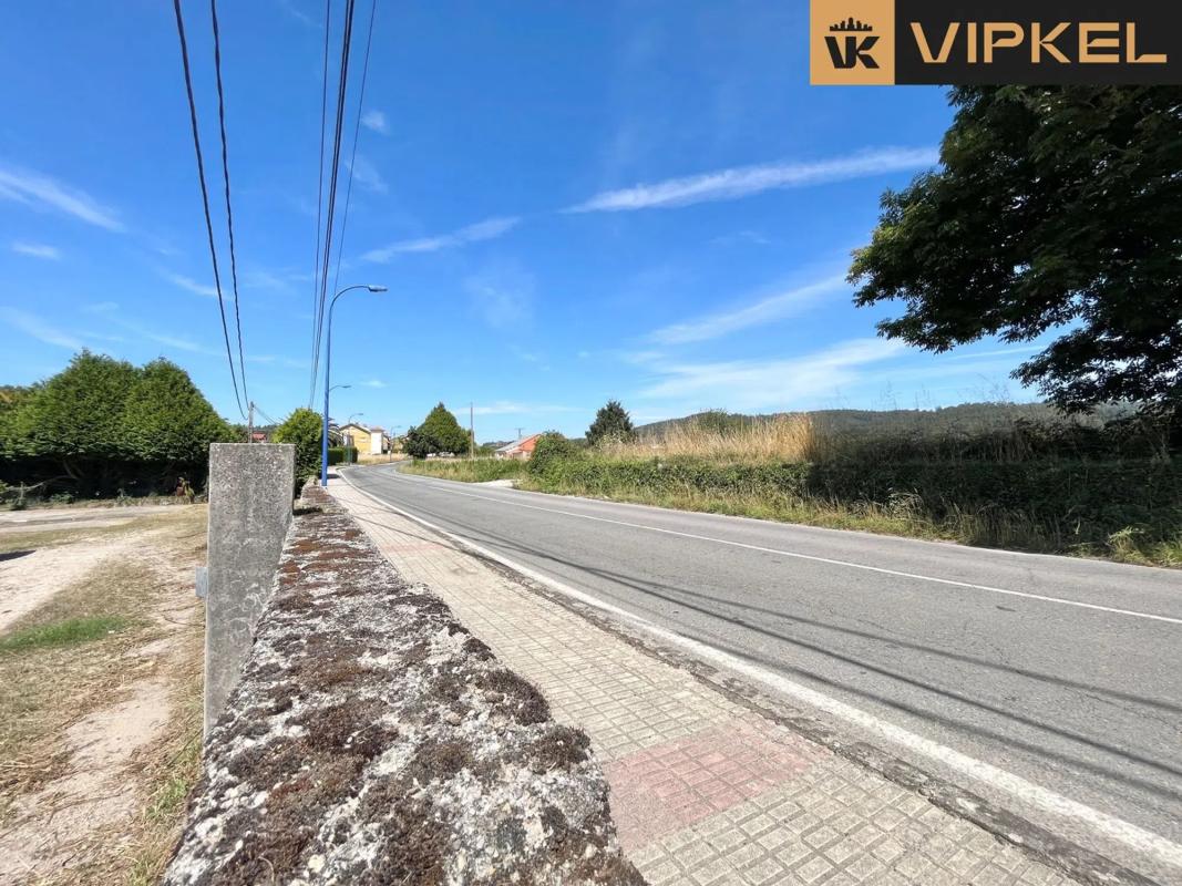 Terreno en venta en Culleredo, A Coruña photo 5