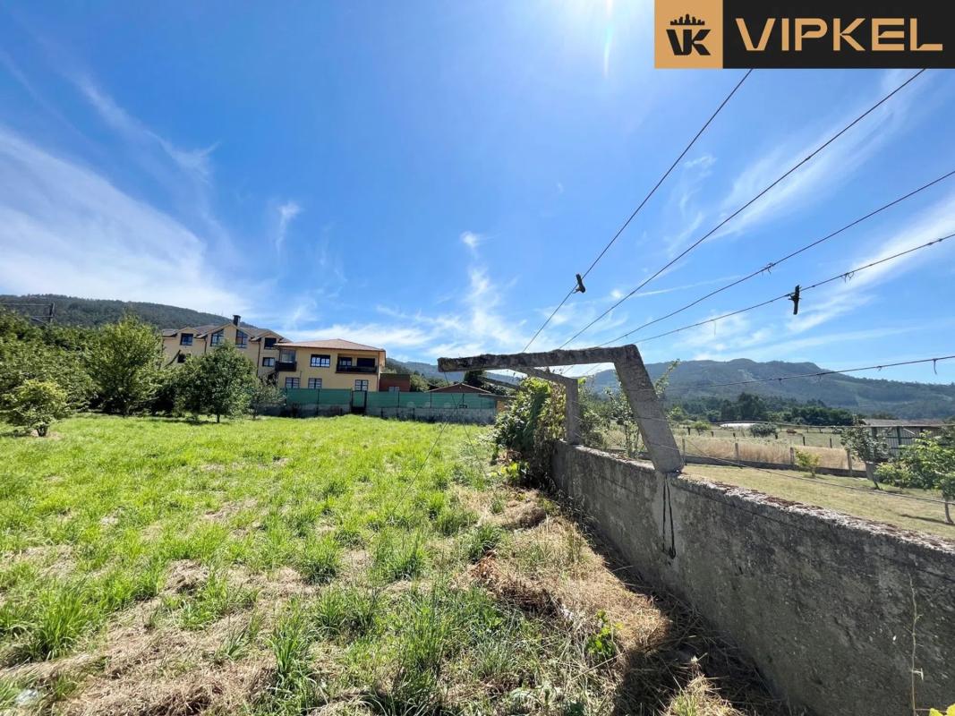 Terreno en venta en Culleredo, A Coruña photo 3