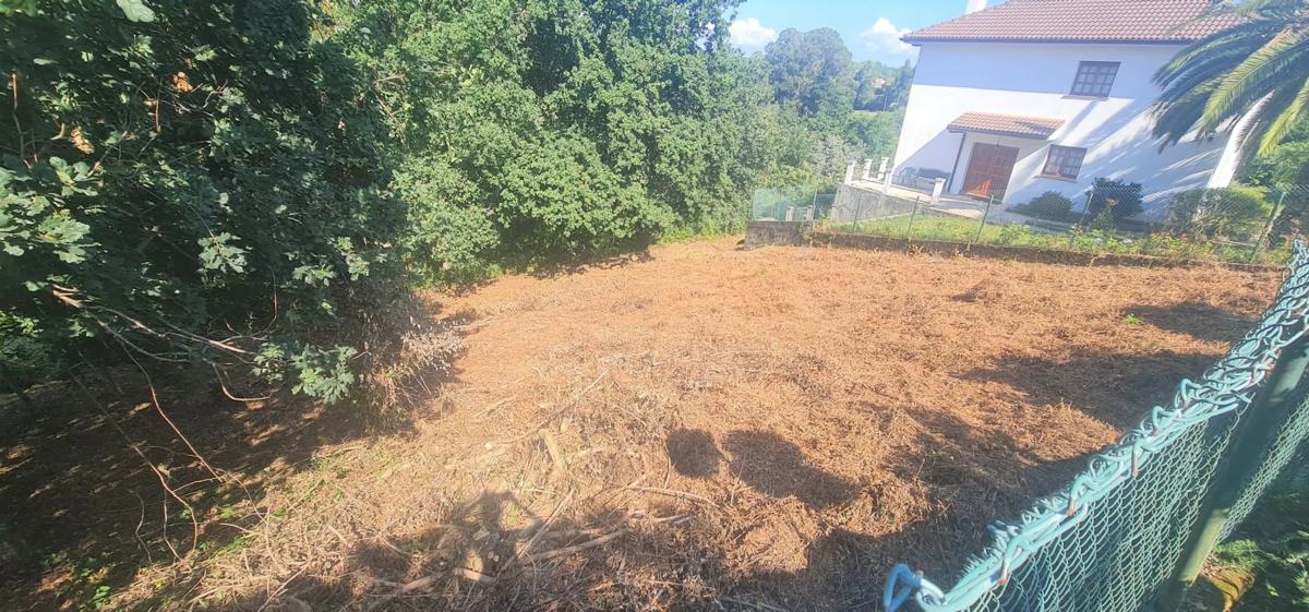 Terreno en venta en Oleiros, A Coruña photo 3