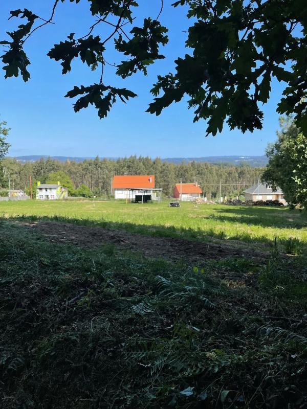 Terreno en venta en Bergondo, A Coruña photo 2