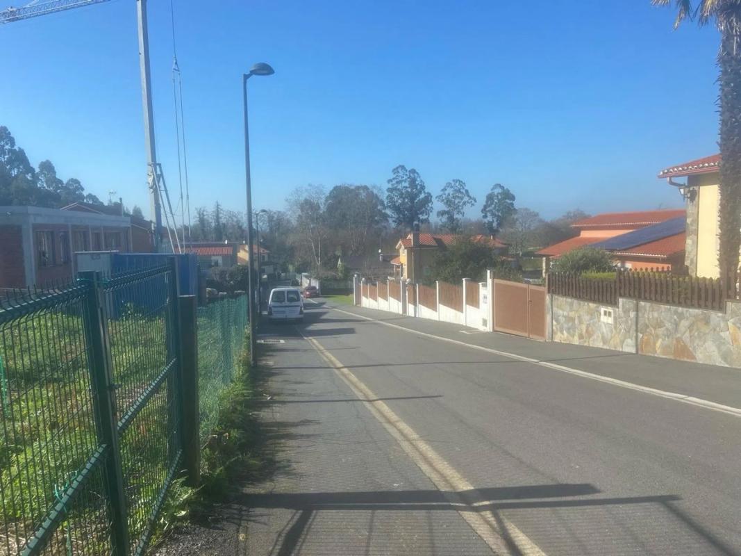 Terreno en venta en Oleiros, A Coruña photo 5