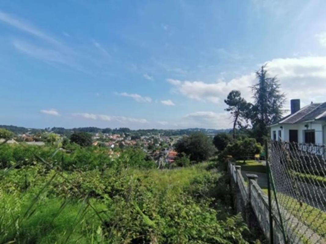 Terreno en venta en Oleiros, A Coruña photo 5